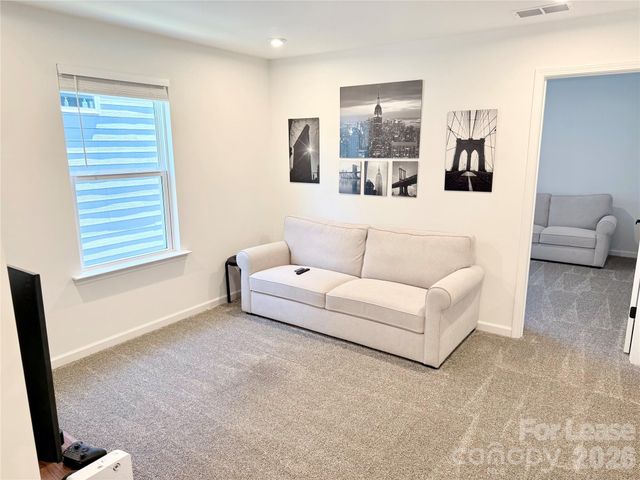 11124 Godwit Lane, Charlotte, NC 28278