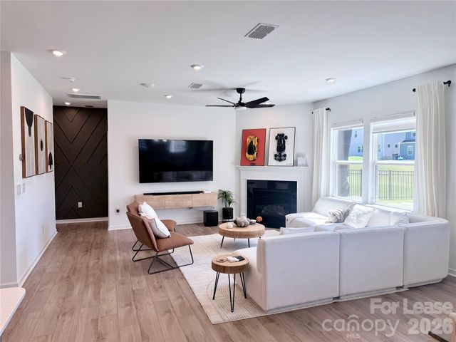 11124 Godwit Lane, Charlotte, NC 28278