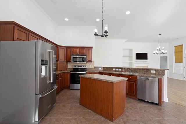 3425 Picket Fence Ln., Myrtle Beach, SC 29579