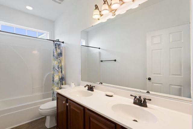 3425 Picket Fence Ln., Myrtle Beach, SC 29579