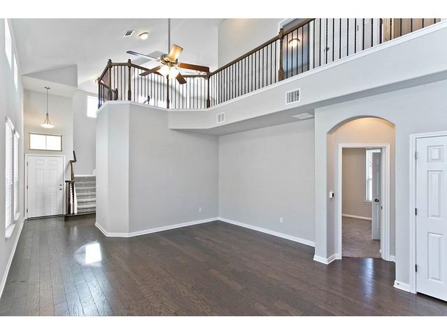 9802 Tanglemede ST, Austin, TX 78748