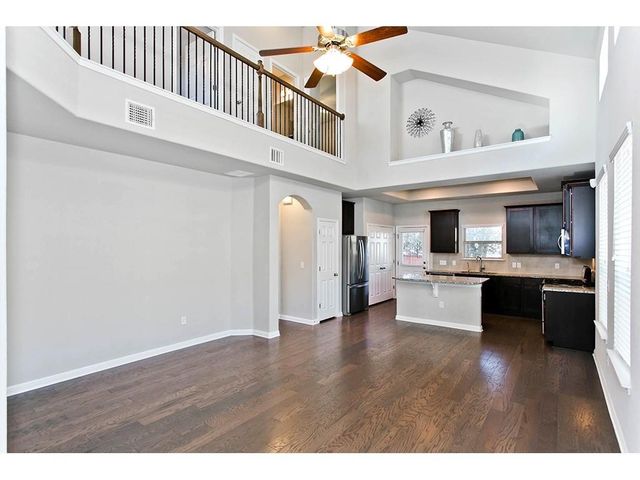 9802 Tanglemede ST, Austin, TX 78748