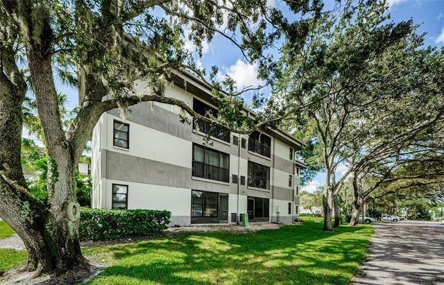 2650 COUNTRYSIDE BOULEVARD F110, Clearwater, FL 33761