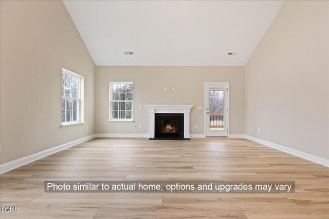 1927 Broadway Drive, Graham, NC 27253