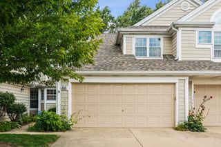128 Woodstone Drive, Buffalo Grove, IL 60089