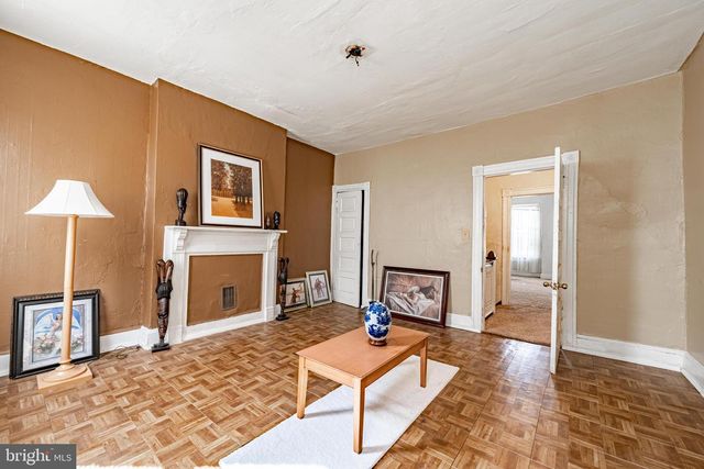 2005 HOMEWOOD AVE, Baltimore, MD 21218