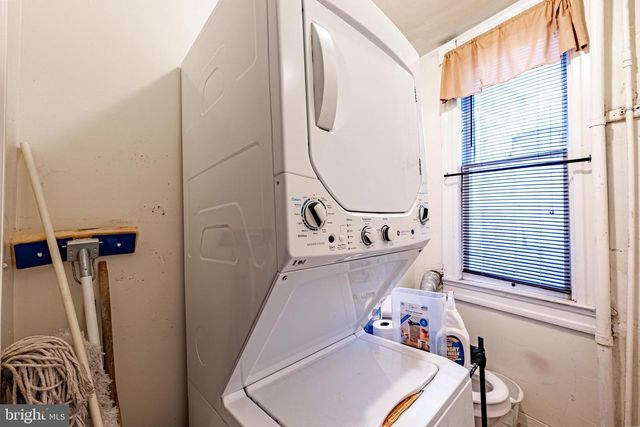 2005 HOMEWOOD AVE, Baltimore, MD 21218