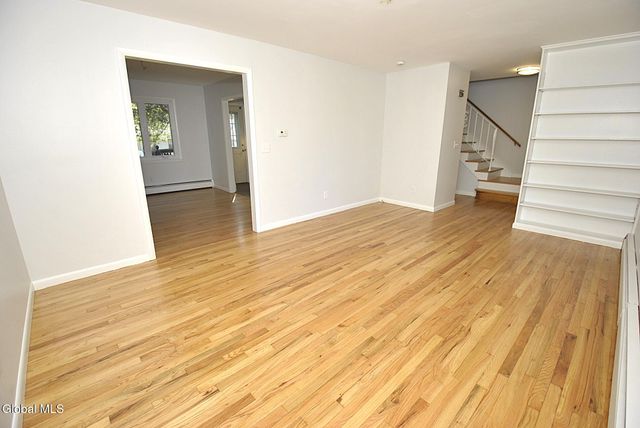 49 Delafield Drive, Colonie, NY 12205