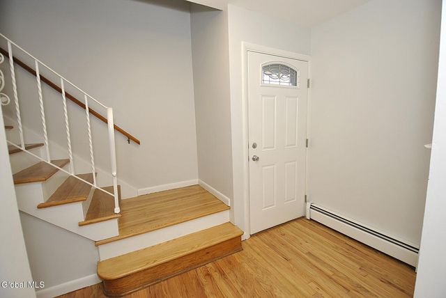 49 Delafield Drive, Colonie, NY 12205