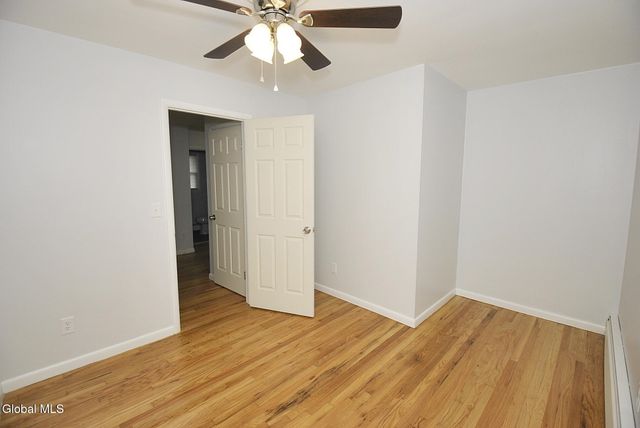 49 Delafield Drive, Colonie, NY 12205