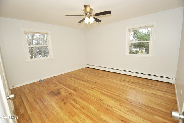 49 Delafield Drive, Colonie, NY 12205