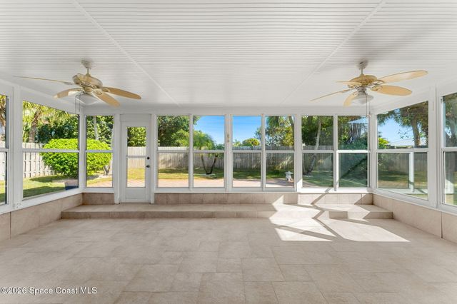 921 S Brevard Avenue, Cocoa Beach, FL 32931