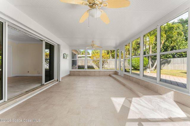 921 S Brevard Avenue, Cocoa Beach, FL 32931