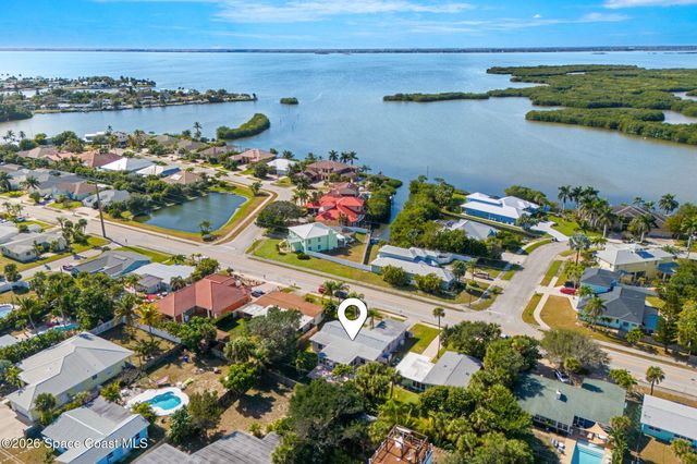 921 S Brevard Avenue, Cocoa Beach, FL 32931