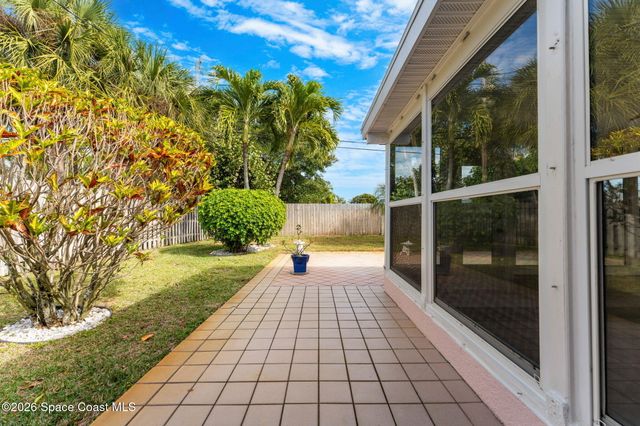 921 S Brevard Avenue, Cocoa Beach, FL 32931