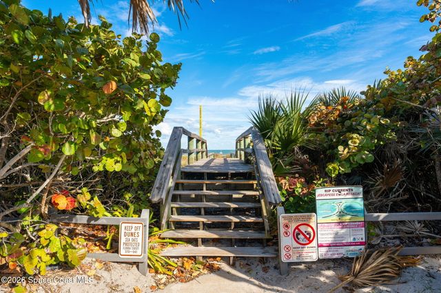 921 S Brevard Avenue, Cocoa Beach, FL 32931