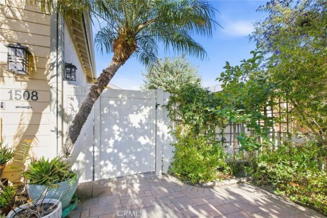 1508 Lakeside, Huntington Beach, CA 92648