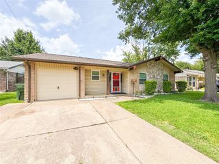 913 Shorehaven Drive, Garland, TX 75040