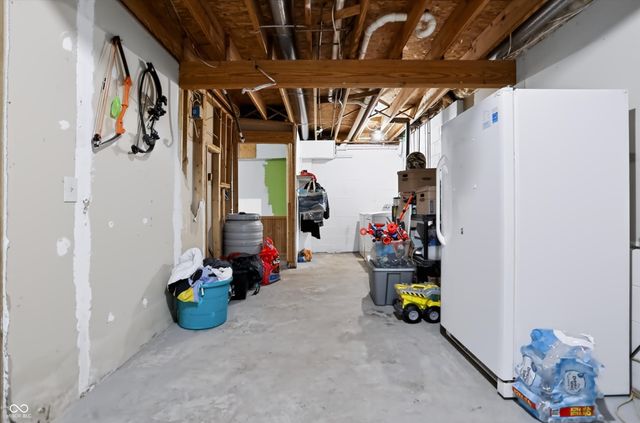 8265 S Metzel Lane, Nineveh, IN 46164