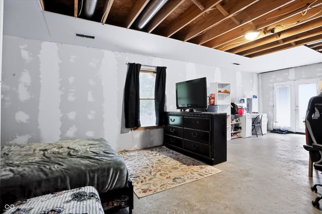 8265 S Metzel Lane, Nineveh, IN 46164