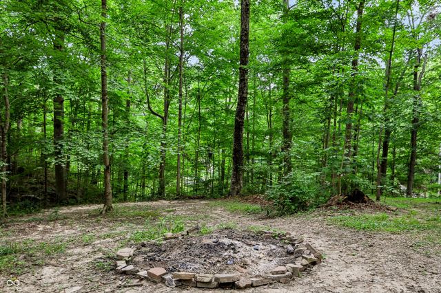 8265 S Metzel Lane, Nineveh, IN 46164