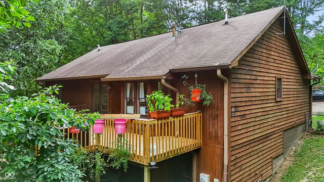 8265 S Metzel Lane, Nineveh, IN 46164
