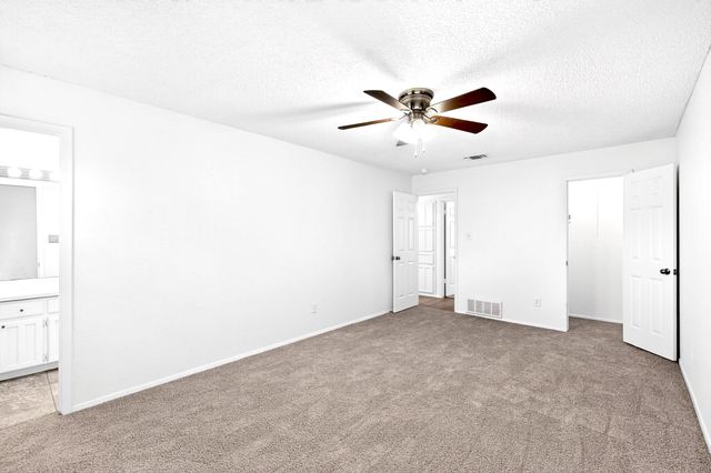 6005 Stardust Drive S, Watauga, TX 76148