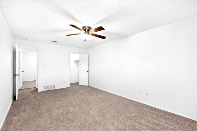 6005 Stardust Drive S, Watauga, TX 76148