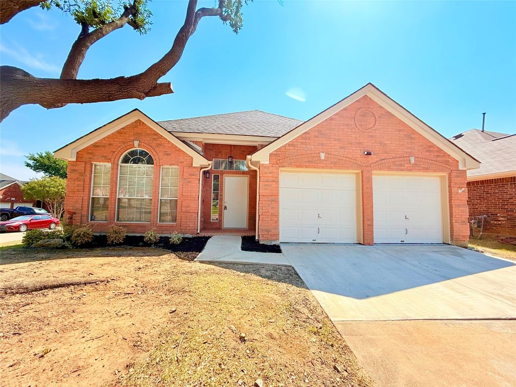 7960 Salmon Run Way, Fort Worth, TX 76137 — exterior