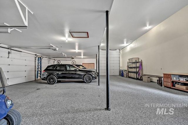329 W Thornberry Dr, Boise, ID 83702