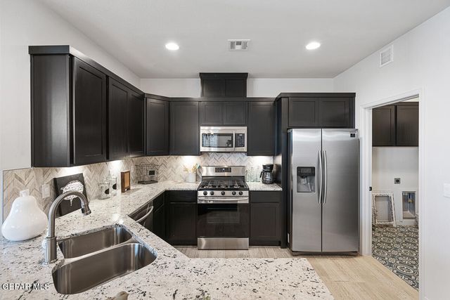 917 Raegil Street, El Paso, TX 79928