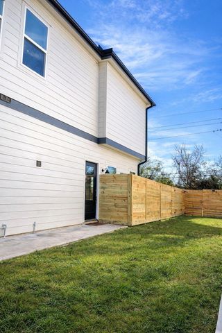 4713 Talina Way B, Houston, TX 77041