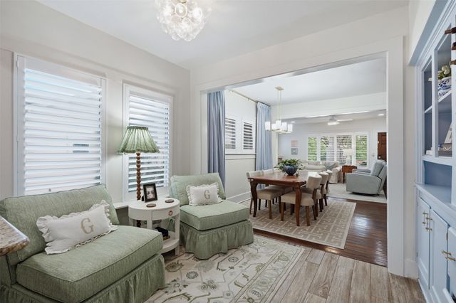 2208 Western Avenue, Fort Worth, TX 76107