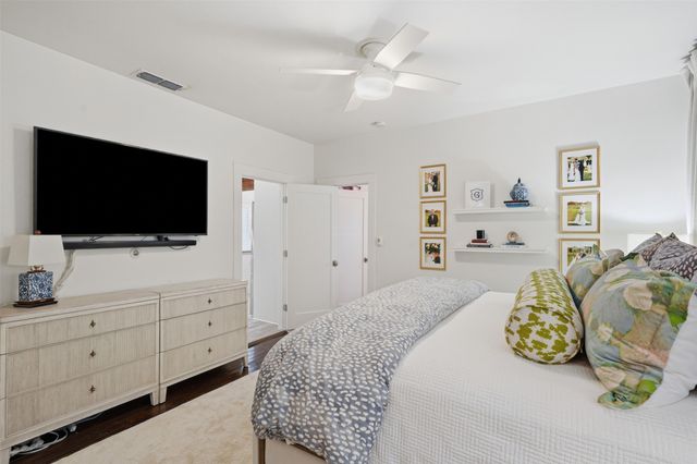 2208 Western Avenue, Fort Worth, TX 76107