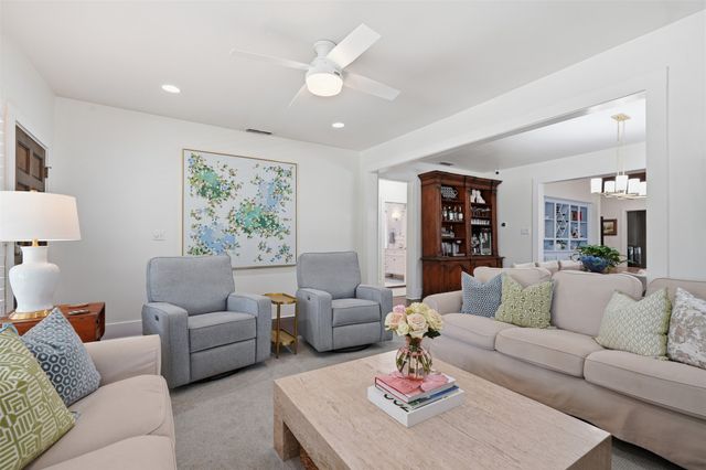 2208 Western Avenue, Fort Worth, TX 76107