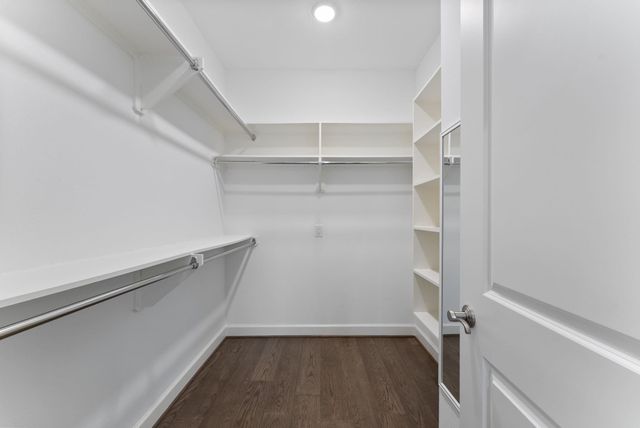 114 Magnolia Green Street, The Woodlands, TX 77384