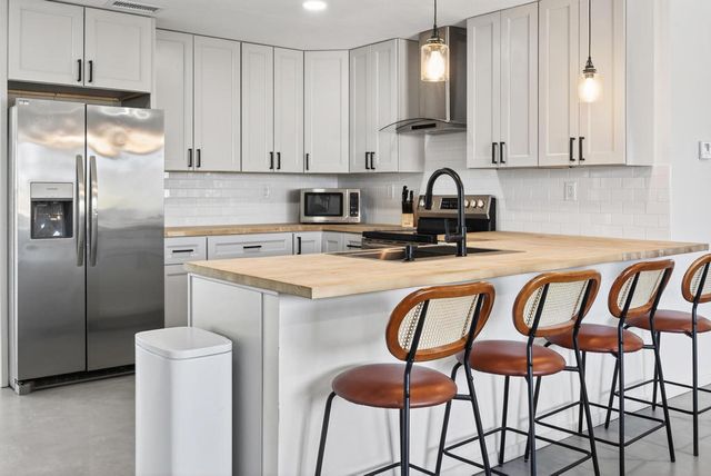 2071 Border Avenue, Joshua Tree, CA 92252