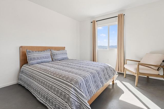 2071 Border Avenue, Joshua Tree, CA 92252