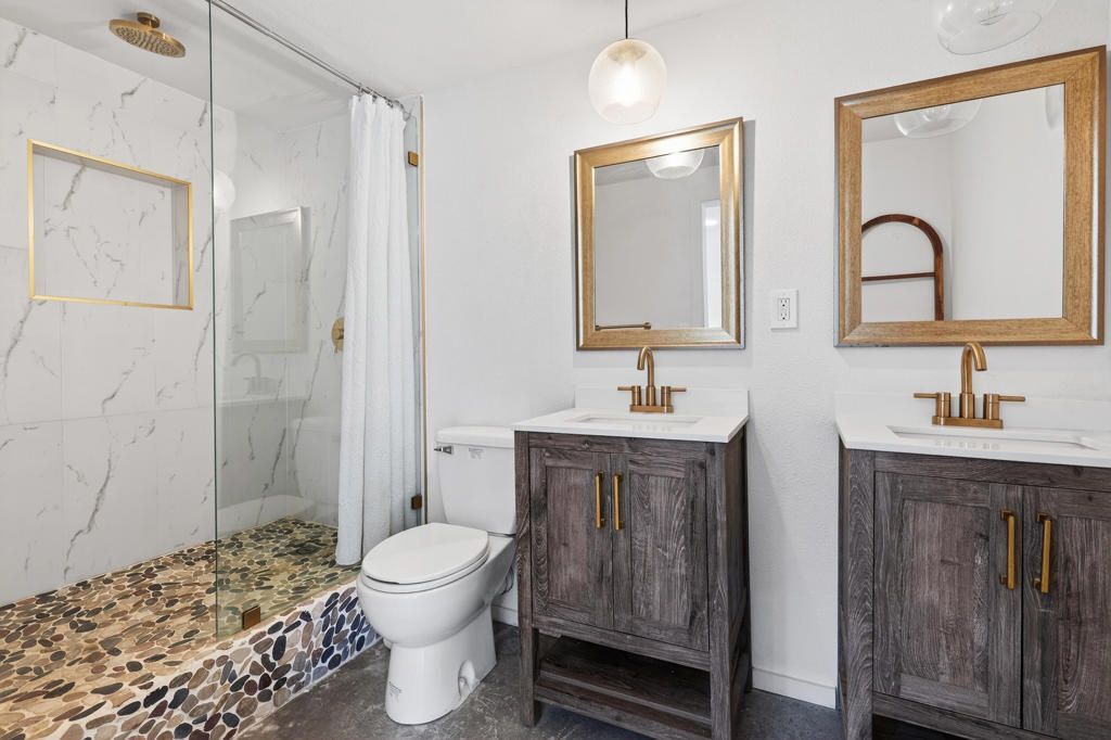 Image 37 of property listing at 2071 Border Avenue, Joshua Tree, CA 92252