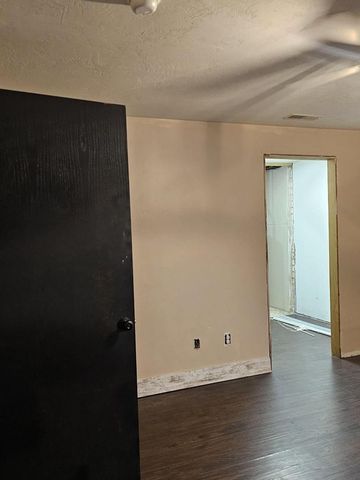 1906 MITCHELL STREET, Oshkosh, WI 54901