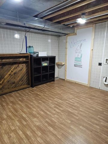 1906 MITCHELL STREET, Oshkosh, WI 54901