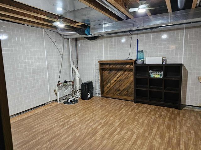 1906 MITCHELL STREET, Oshkosh, WI 54901