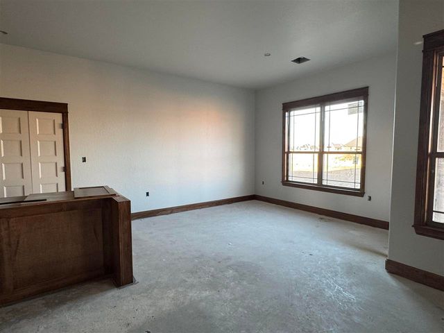 12654 Pinnacle Ln, Elgin, OK 73538