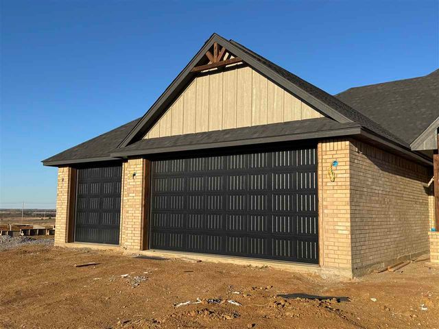 12654 Pinnacle Ln, Elgin, OK 73538