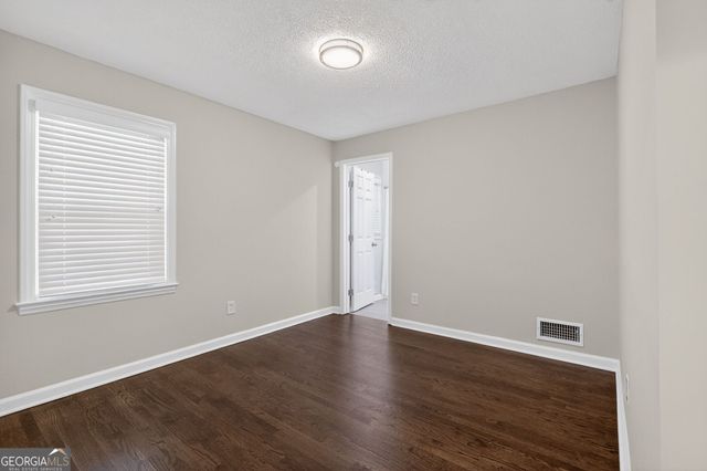 147 Hermer Circle NW, Atlanta, GA 30311