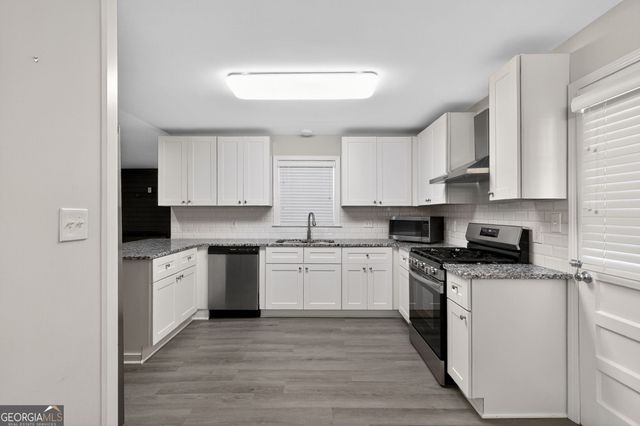 147 Hermer Circle NW, Atlanta, GA 30311