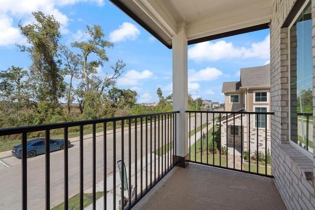 1310 Shaded Rock Drive, Missouri City, TX 77459