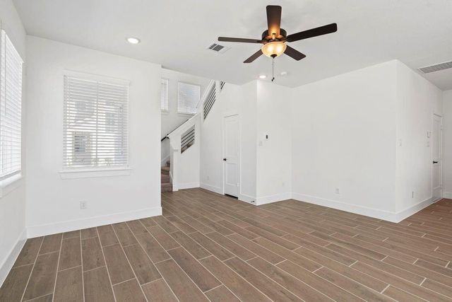 1310 Shaded Rock Drive, Missouri City, TX 77459