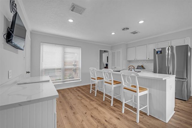 1018 Apache Falls Drive, Katy, TX 77450