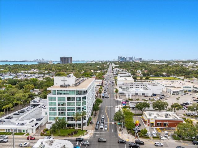 8101 Biscayne Blvd R-414, Miami, FL 33138